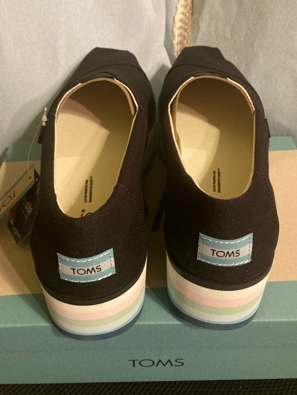 TOMS Platform Alpargata Black Canvas Pastel Striped Sole 9.5 NIB - Picture 3 of 6